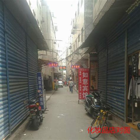 路沖店面|兩家店鋪都犯路沖，為何一家好一家壞，風水有玄機